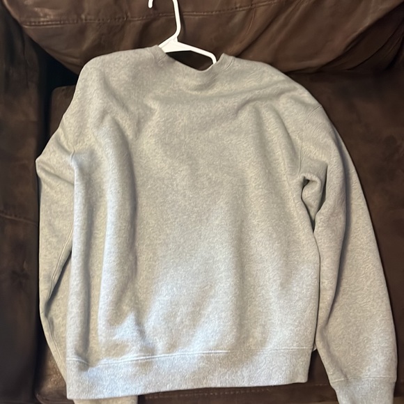 Grey Nike Small Swoosh Crew Neck (Boxy) - Picture 2 of 4